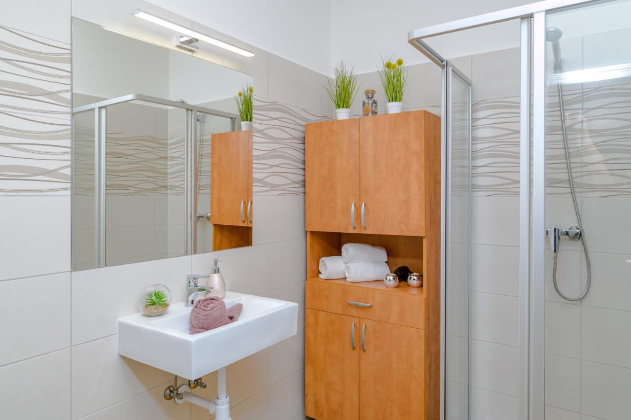 ILLÉS Apartmanok II. Hajdúszoboszló Exterior foto
